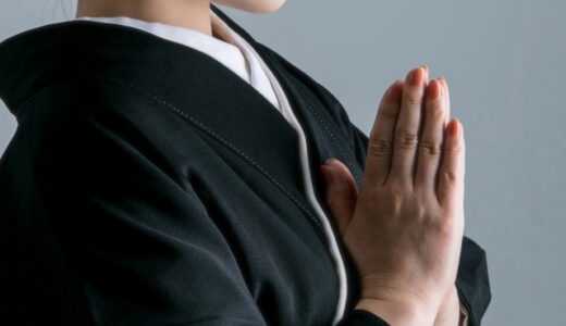 喪主の妻の服装はどうする？葬儀はやっぱり和装がベスト？